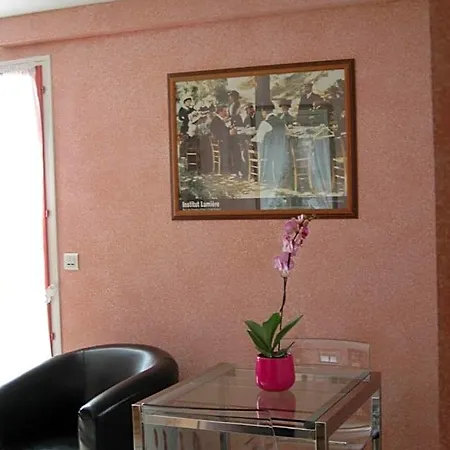 Panzió Le Jardin De Roses Dominique Loreau